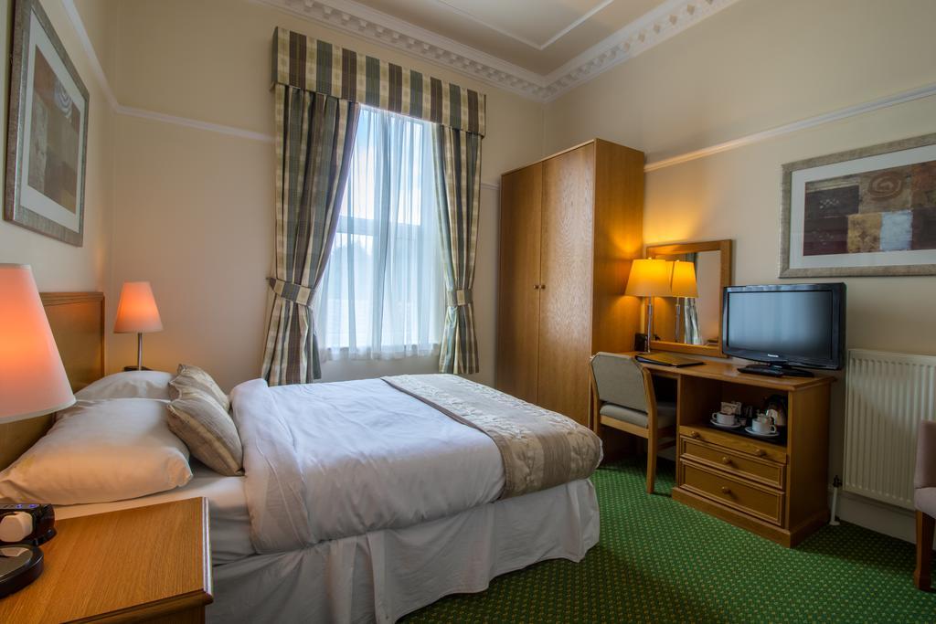 A Park View Hotel Wolverhampton Ngoại thất bức ảnh