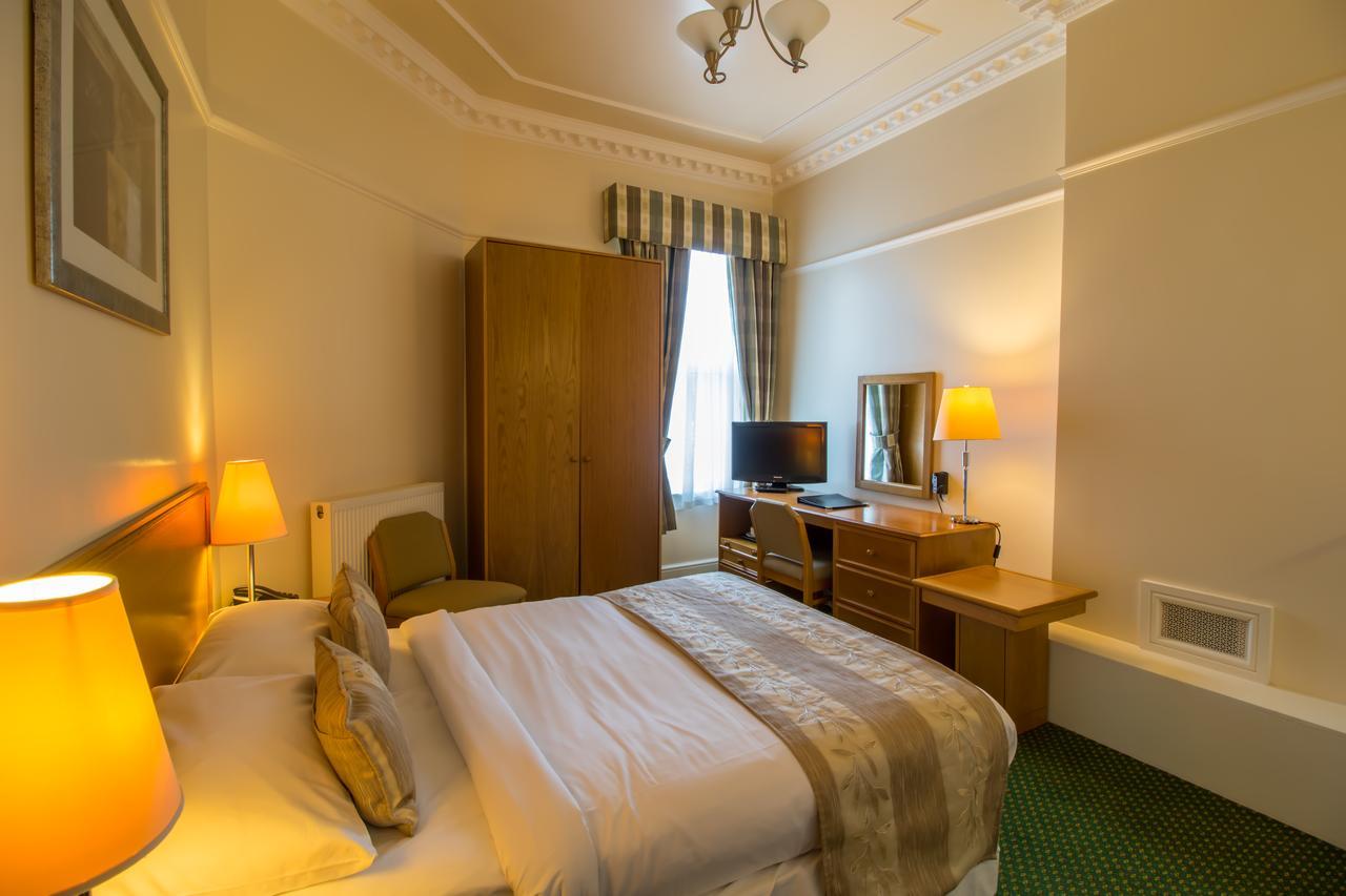 A Park View Hotel Wolverhampton Ngoại thất bức ảnh